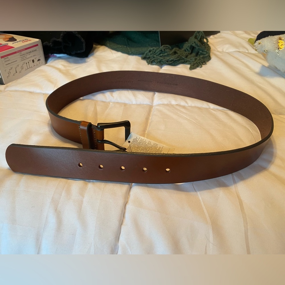 Men’s Leather Casual Belt NWT
